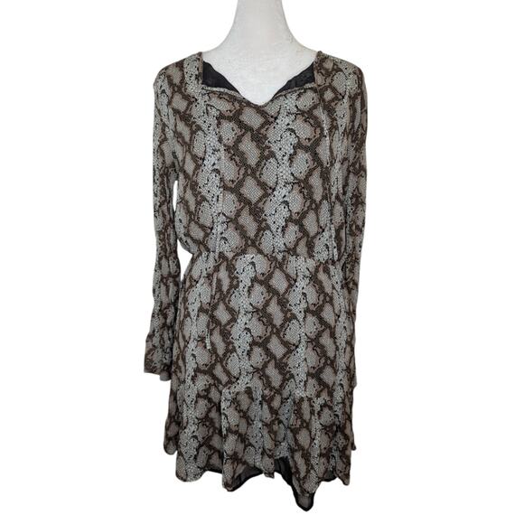 Greylin Sellia Snake Print Pintucked Dress Large - Picture 3 of 8